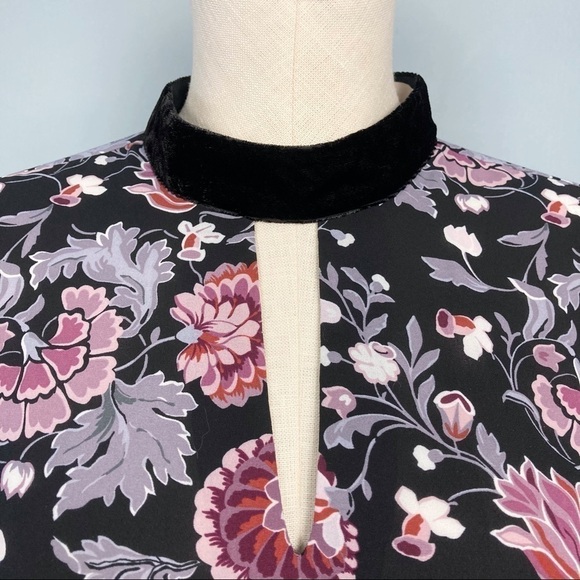 loft Tiered Mixed Floral Print Bell Sleeve Top - Picture 4 of 12